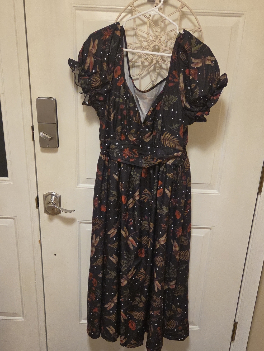 SHEIN Black Floral Puff-Sleeve V-Neck Midi Dress